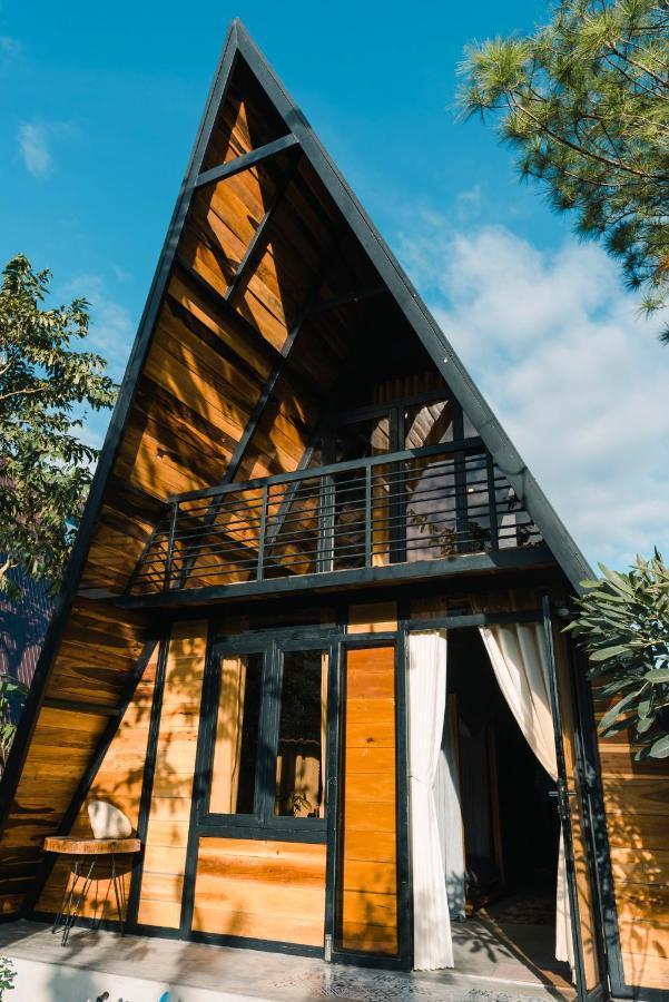 Tien Son Pleiku Homestay Exteriör bild