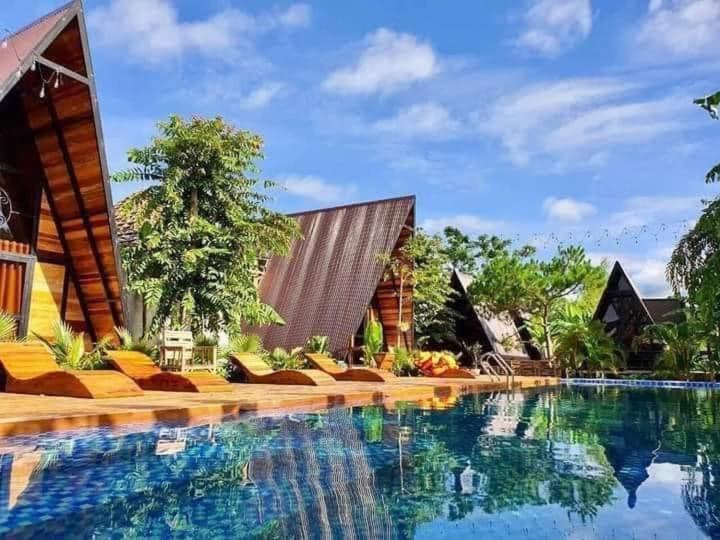 Tien Son Pleiku Homestay Exteriör bild
